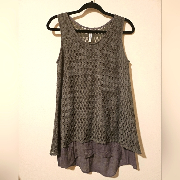 Monoreno Tops - Gray Monoreno Tunic Top